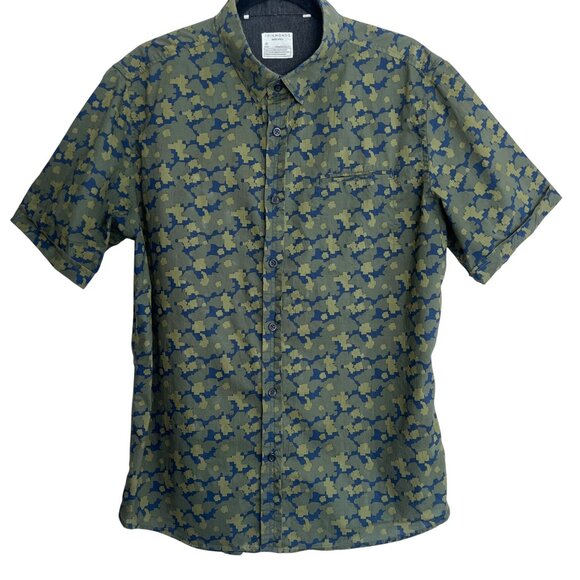 7 Diamonds Green Digital Camo Print Hideaway Short Sleeve Shirt Size XL - Picture 2 of 7